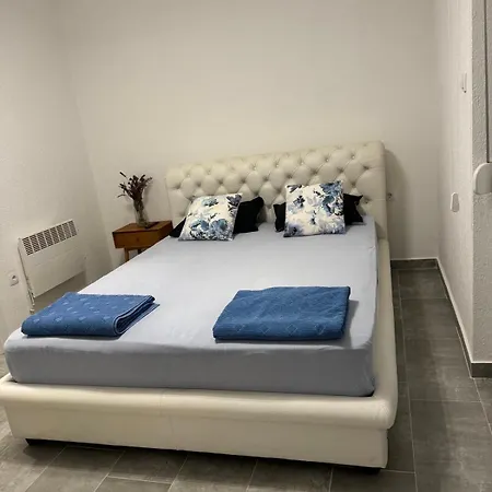 Apartman Bohus *